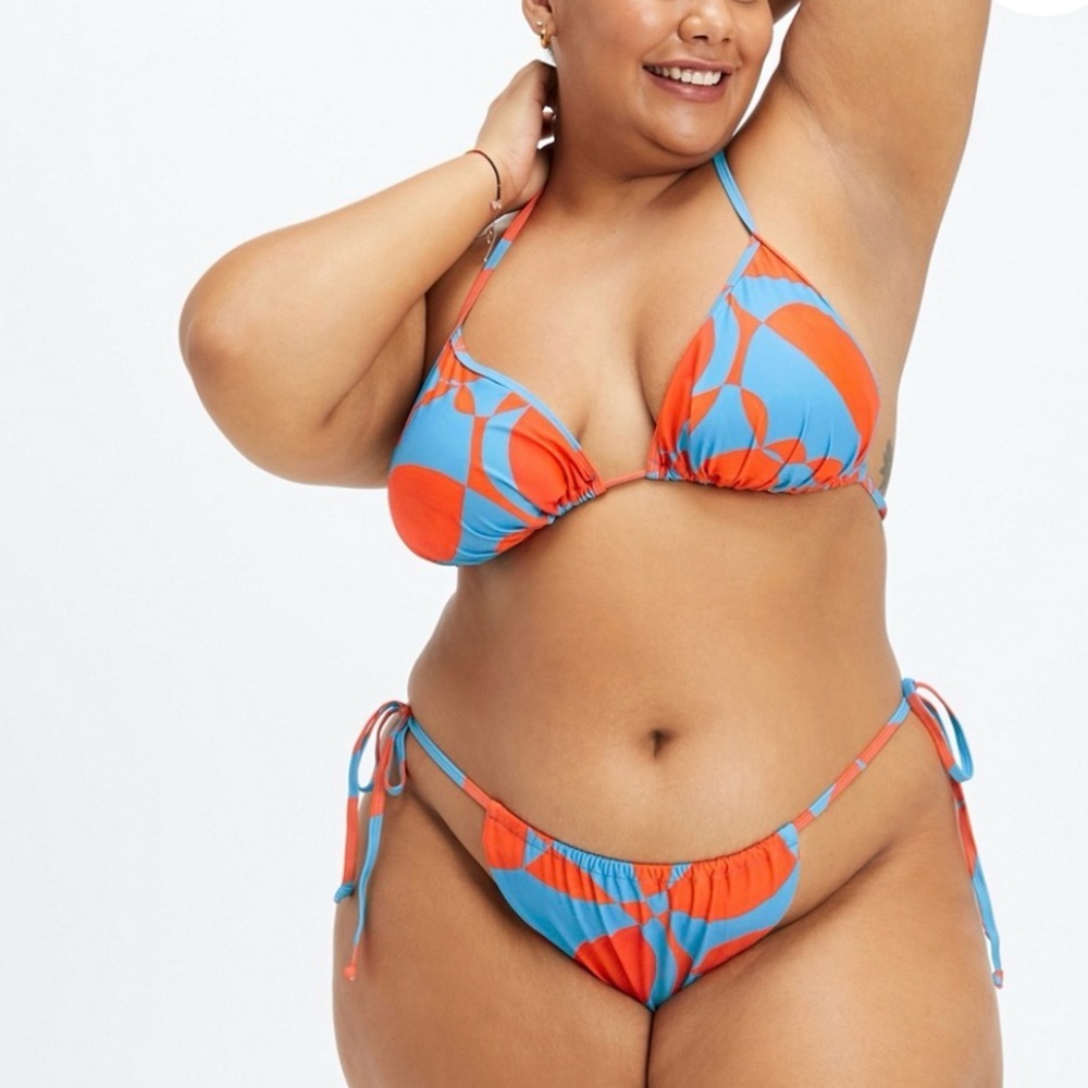 Fabletics Floral Geo String Bikini
